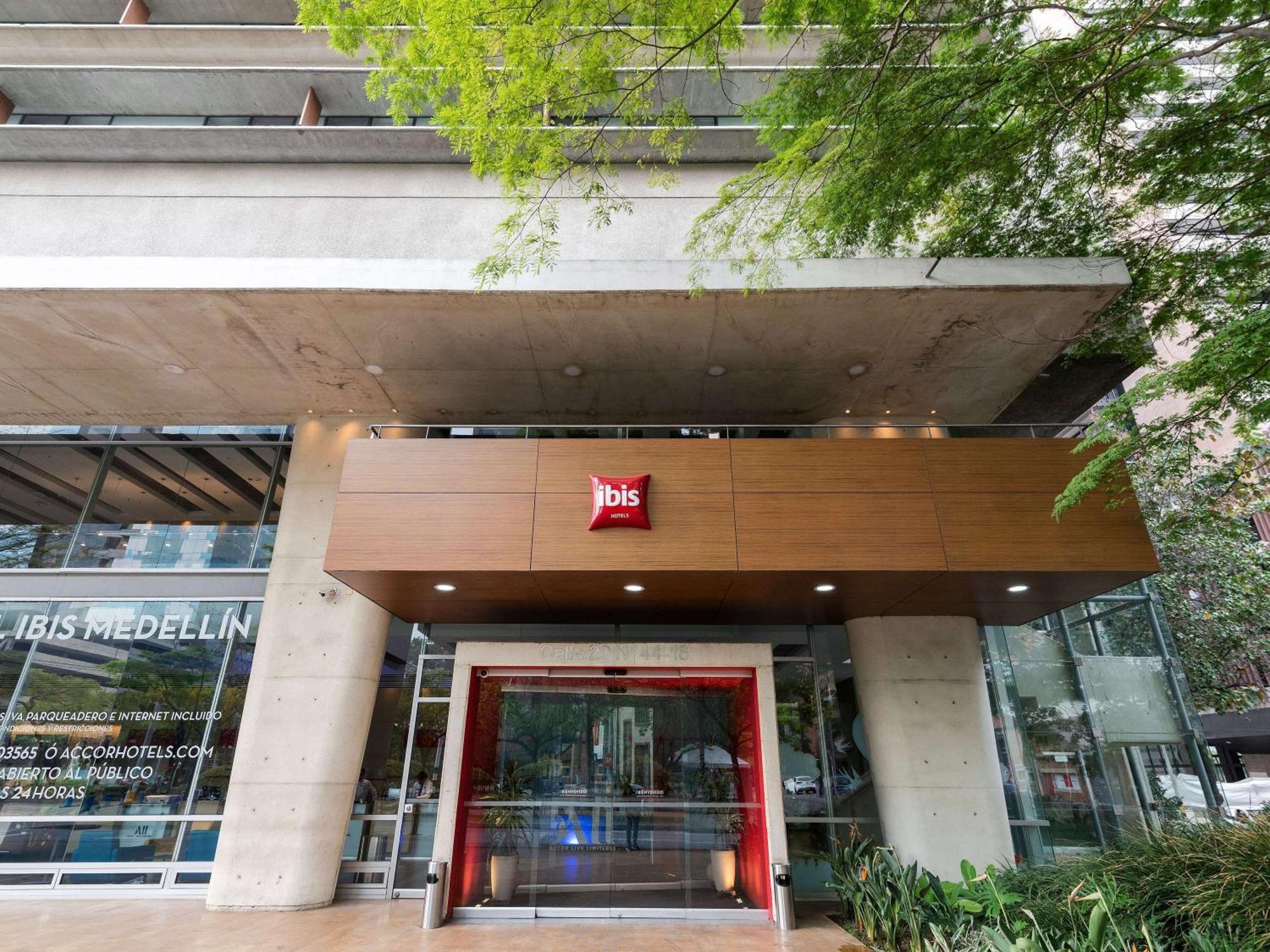 Ibis Medellin Hotel Exterior foto