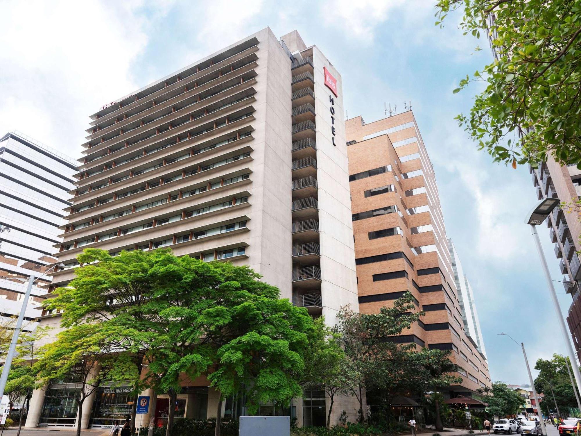 Ibis Medellin Hotel Exterior foto